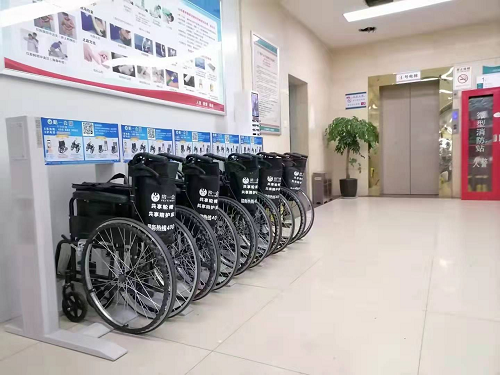 Είναι δημοφιλές το κοινό χειροκίνητο αναπηρικό καροτσάκι; Πού είναι διαθέσιμο;